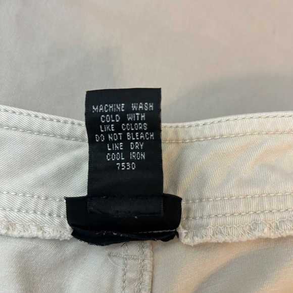 Women’s Rafaella‎ Light Beige Capri Pants With Pockets | Size 16 - Picture 5 of 8